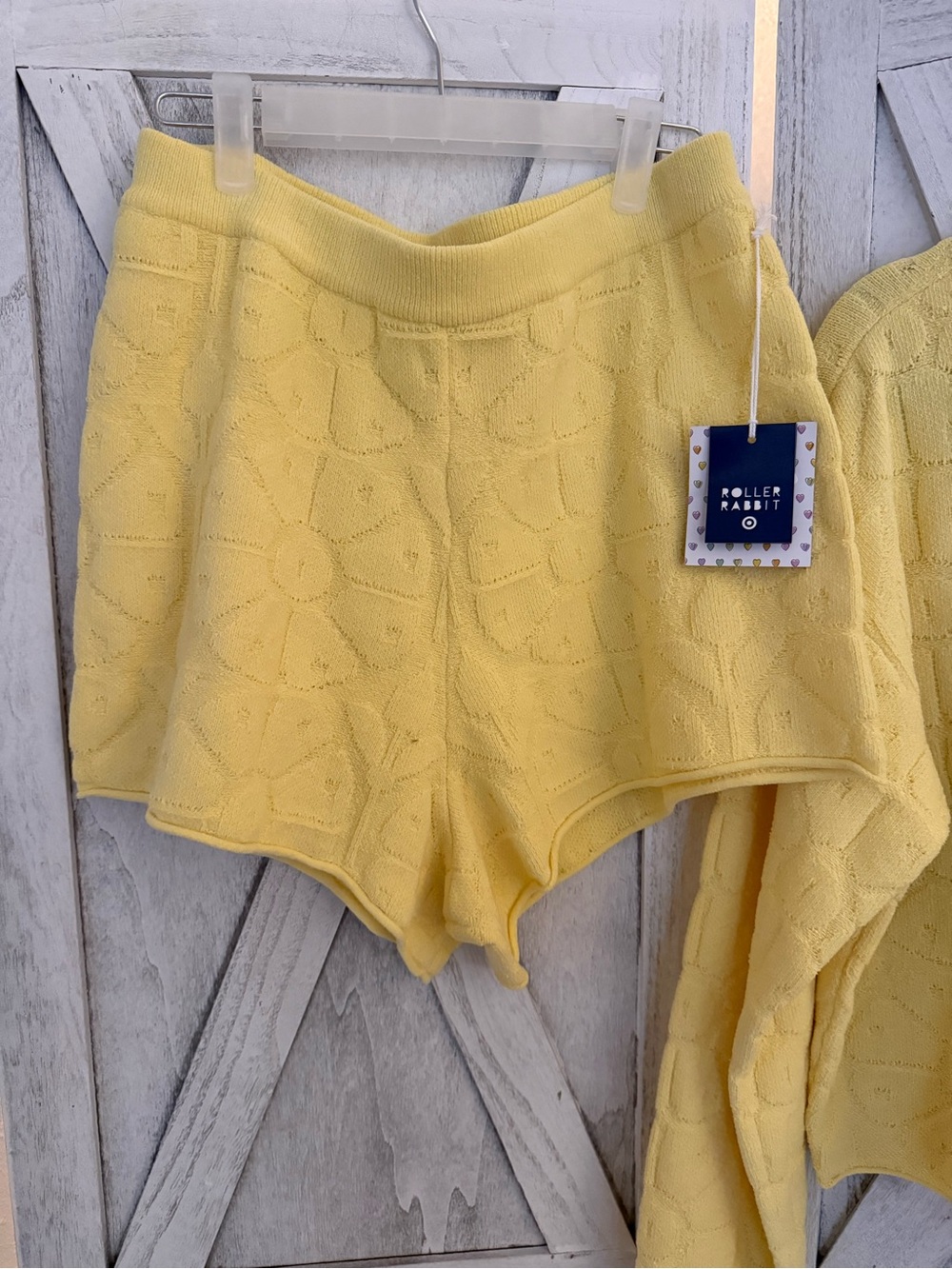 Roller Rabbit Yellow Knit High-Waist Women's Shorts new with tags! Size M/L